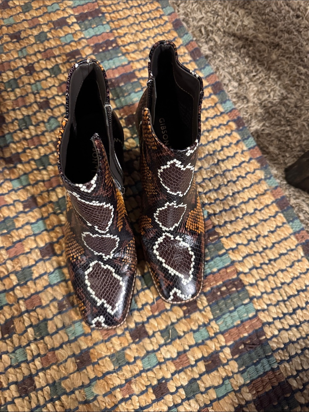 Gibson Latimer Snake-Embossed Brown Ankle Boots Women's Fashion Booties size 8.5